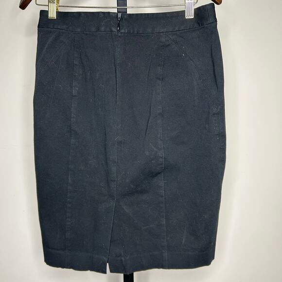 Ann‎ Taylor pencil Skirt-size 4- black knee length - Picture 3 of 4